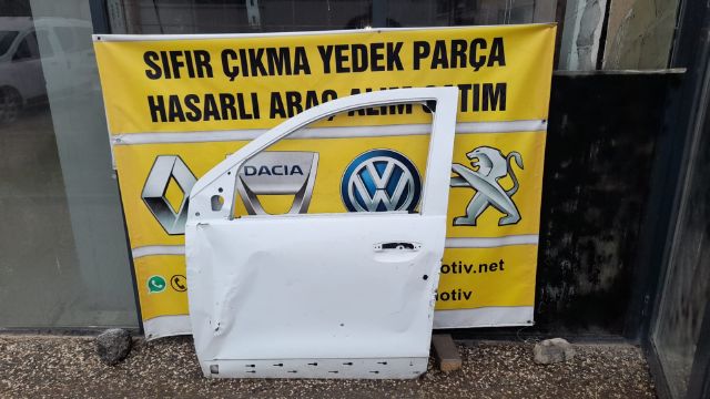 DACİA DOKKER SOL ÖN KAPI
