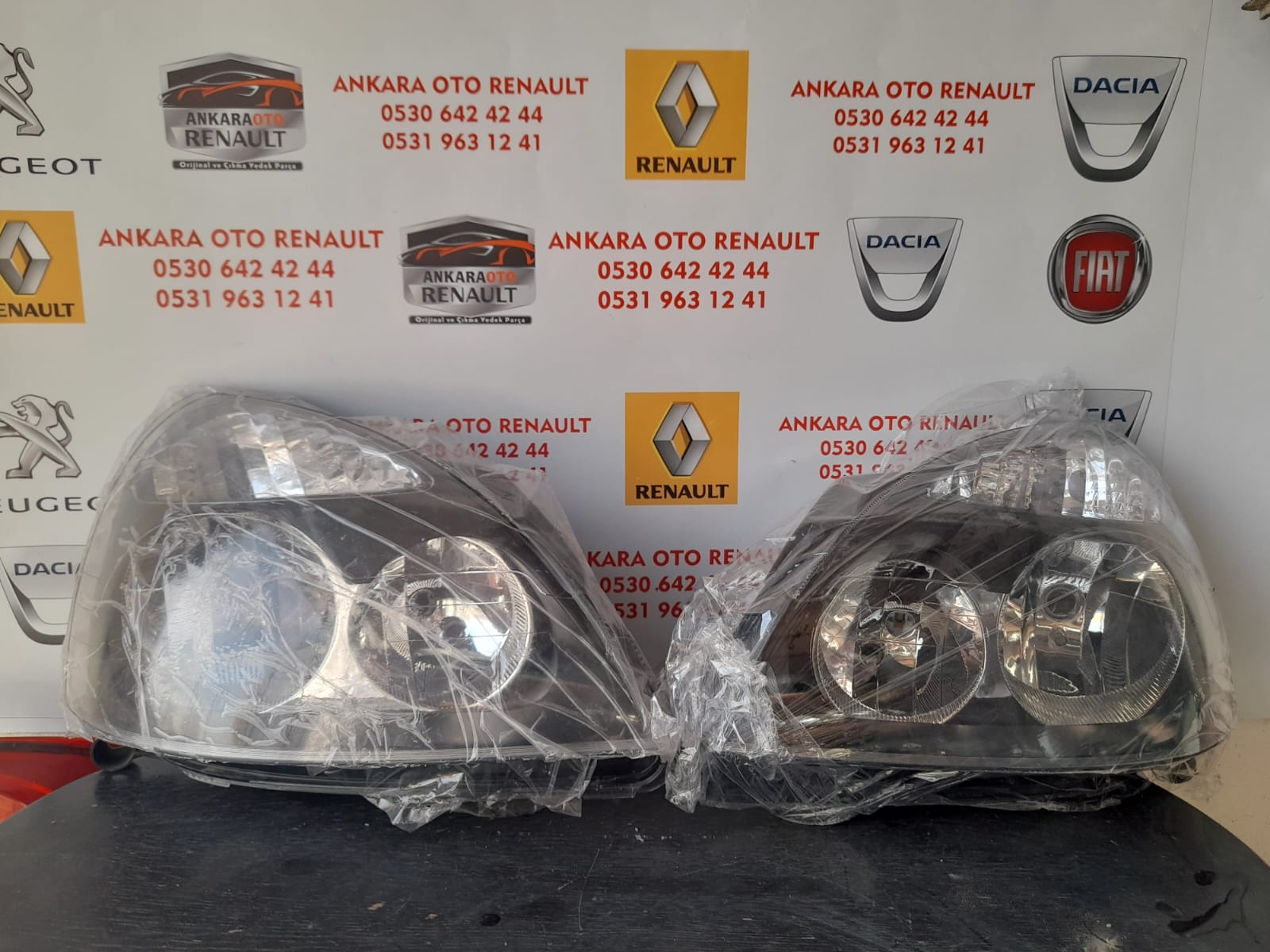 RENAULT CLİO 2 SAG SOL ÖN FAR RENAULT CLİO ÇİKMA PARÇA