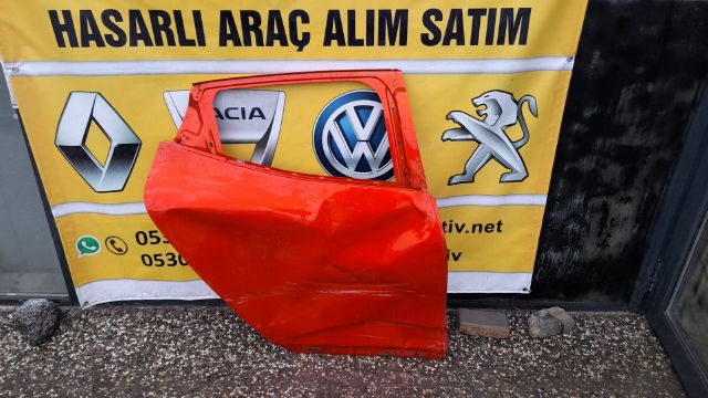 RENAULT CLİO 5 SAG ARKA KAPI