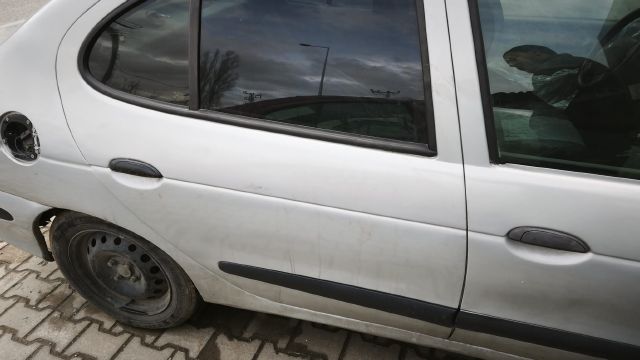 renault megane 1 sag arka kapı renault megane yedek parça ankara
